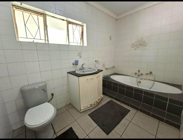 3 BEDROOM HOUSE FOR SALE IN ARCON PARK